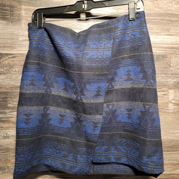 Artisan NY Womens Poly Wool Blend Asymmetrical Skirt Size 4 Blue Black Lined - Picture 1 of 3